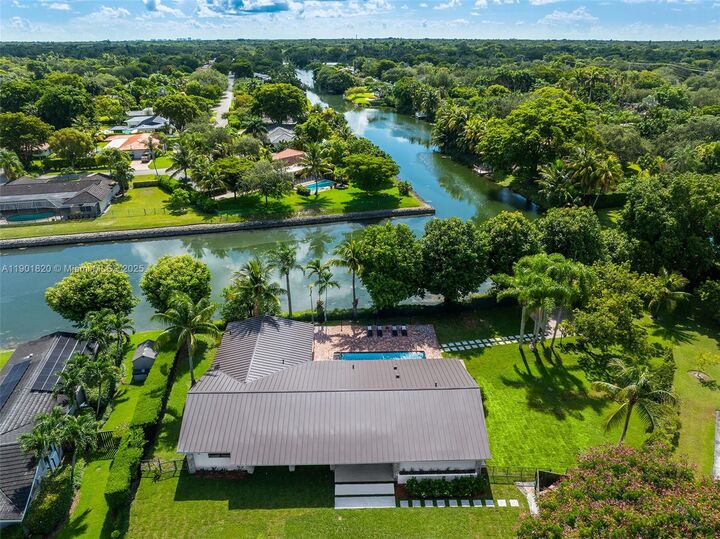 Property Photo:  10945 SW 75th Ct  FL 33156