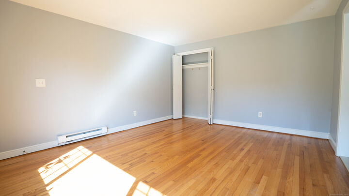 Property Photo:  24 Coburn Circle  CT 06111 