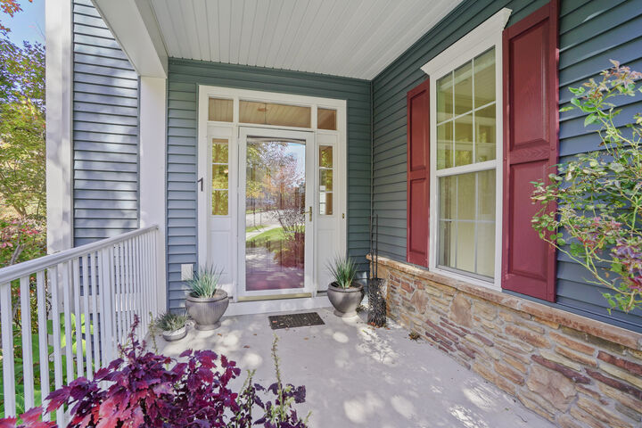 Property Photo: 1 Shawe Street 1 CT 06810