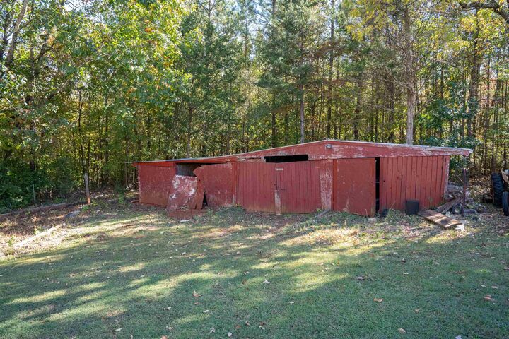 Property Photo:  153 Spring Lake Road  SC 29340 
