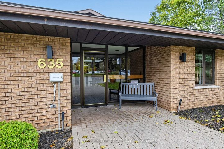 Property Photo: 635 Whitaker Street 8 ON K9H 7L5