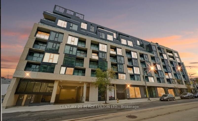 Photo de la propriété:  840 St Clair Avenue W 605  ON M6C 1C1 