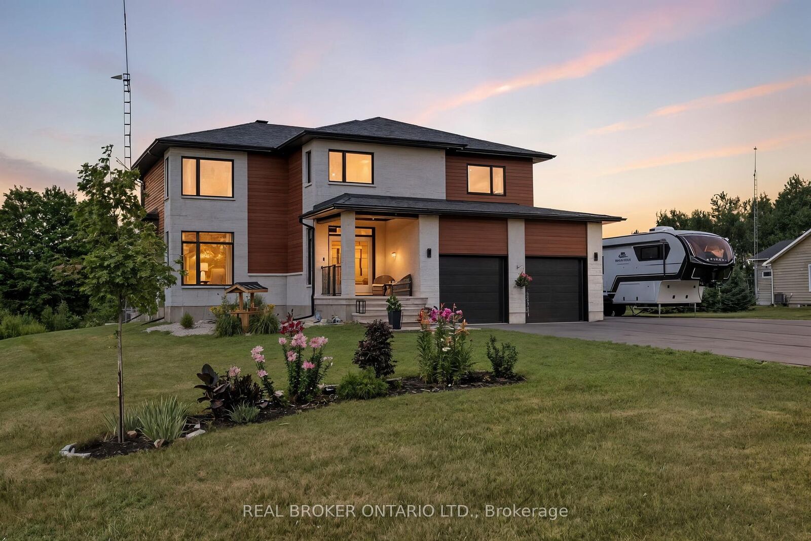 Property Photo:  114 Smith Road  ON K0G 1T0