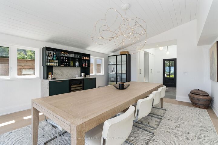 Property Photo:  137 Bayview Avenue  ON N0H 1J0 