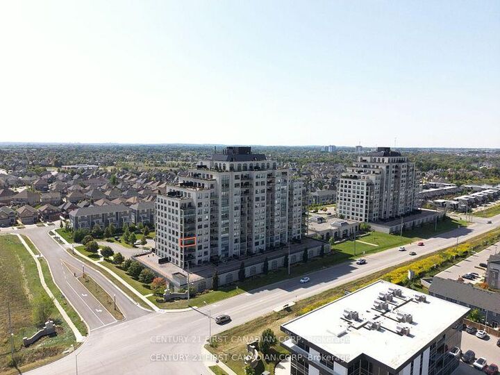 Photo de la propriété:  240 Villagewalk Boulevard 504  ON N6G 0P6