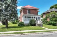 Property Photo:  33 Sussex Street S  ON K9V 3E7