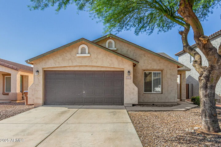 Property Photo: 40558 N Jay Lane AZ 85140