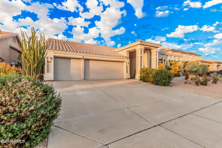 Property Photo:  4550 E Bent Tree Drive  AZ 85331