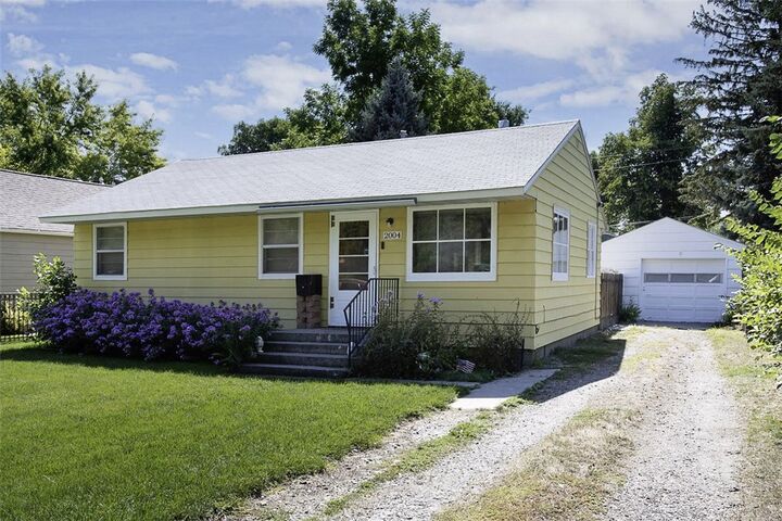 Property Photo:  2004 9th Avenue N  MT 59101 
