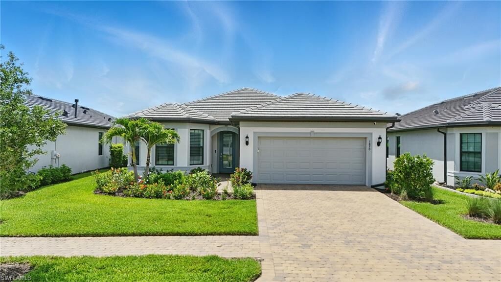 Property Photo:  1870 Amador Ct  FL 34120 
