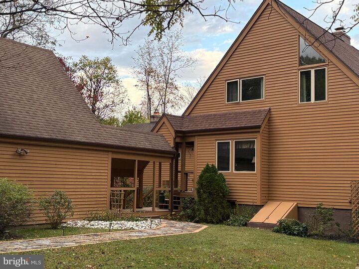 Property Photo:  698 Elk Run Estates Drive  WV 25425 