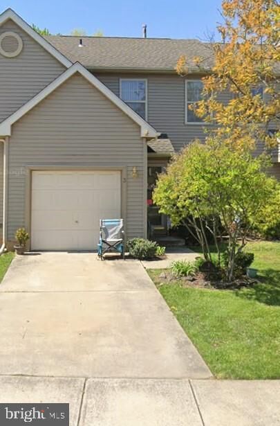 Property Photo:  3 Dewberry Lane  NJ 08075