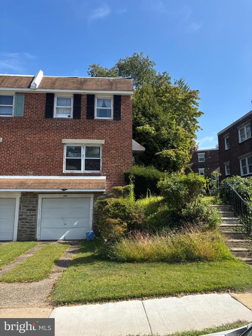 Property Photo:  609 Fountain Street  PA 19128