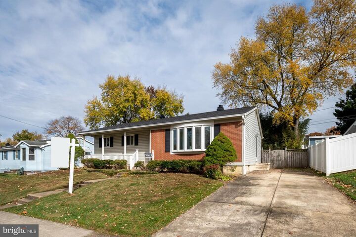 Property Photo:  331 Old Line Avenue  MD 20724 