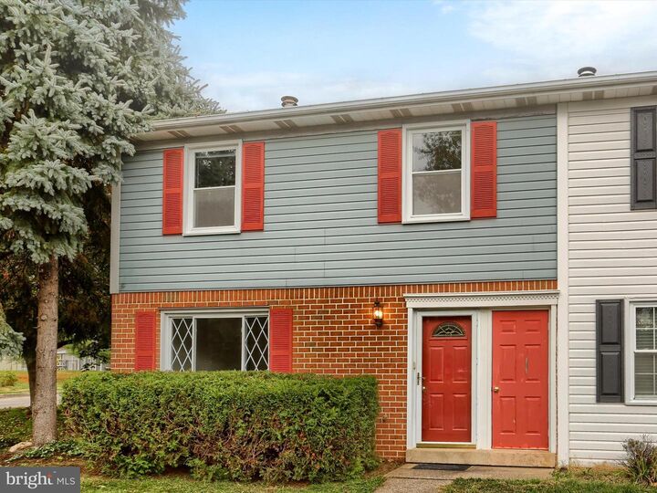 Property Photo:  5400 Oxford Drive G  PA 17055