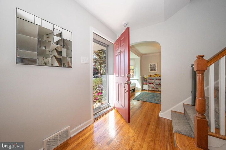 Property Photo:  515 E Spring Avenue  PA 19003