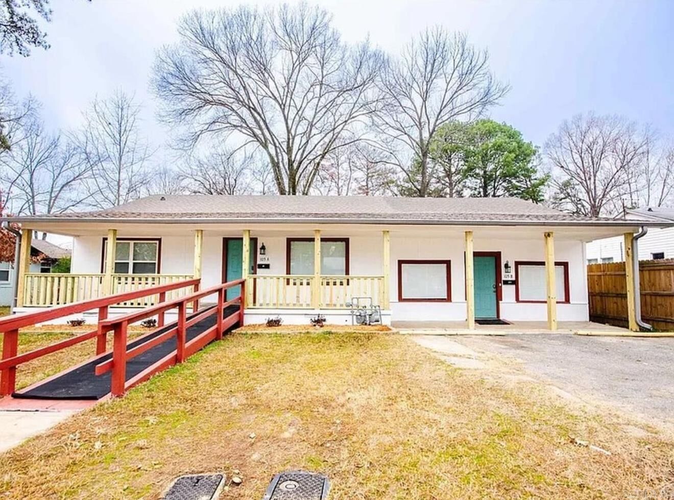 Property Photo: 105 Mitchell St AR 72034