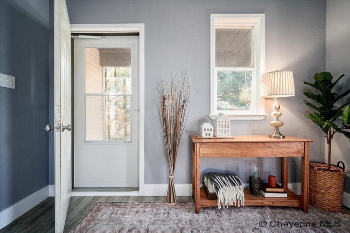 Property Photo: 508 E 2nd St WY 82007