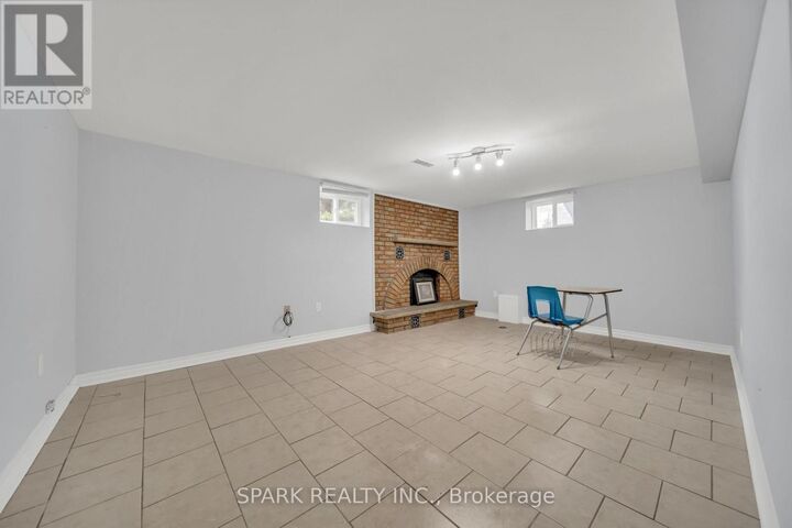 Property Photo: 55 Moore Street Bsmt ON L6X 1V2