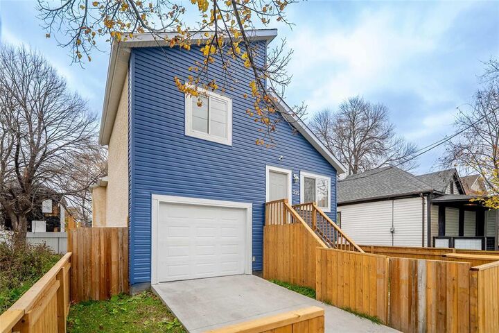 375 Magnus Avenue  Winnipeg MB R2W 2B9 photo