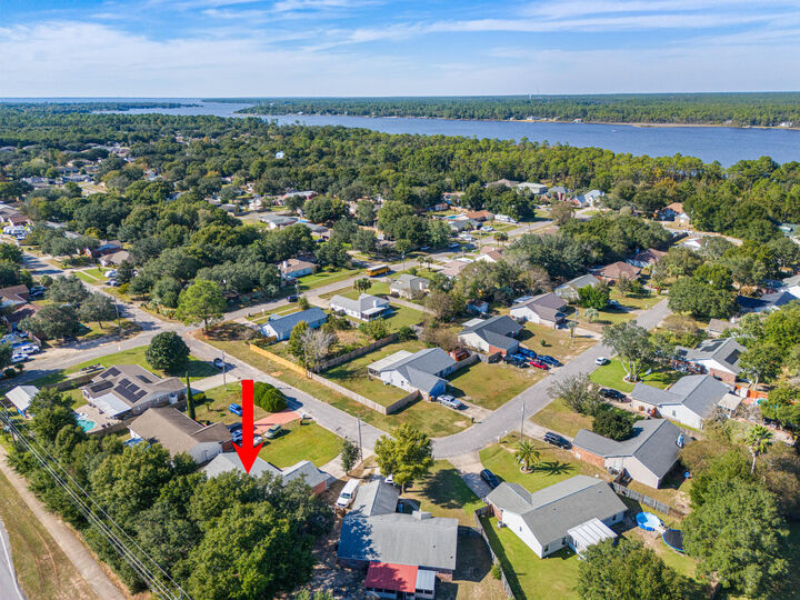 Property Photo:  7933 Skyview Boulevard  FL 32566