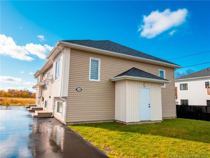 Property Photo:  420 Neill Street  NB E3A 5T7