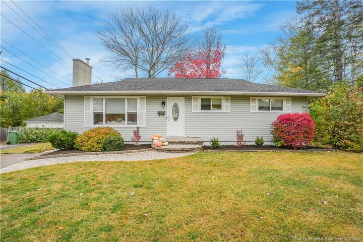 Photo de la propriété:  69 Manchester Court  NB E3B 4P2