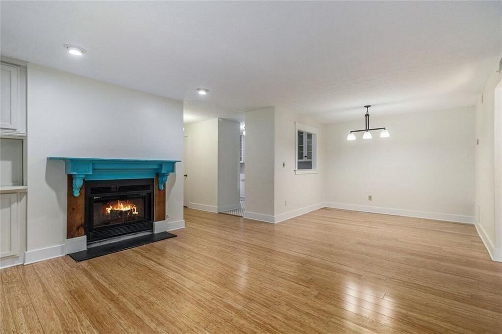 Property Photo: 708 Woodcliff Drive GA 30350