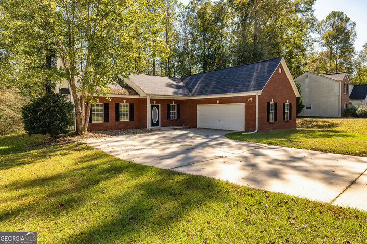 Property Photo:  224 Autumn Ridge Drive  GA 30224