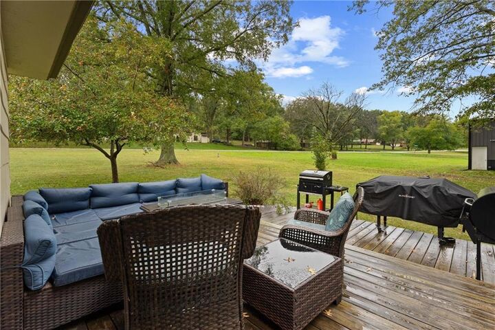 Property Photo:  105 Fawnwood Drive  KS 67337 