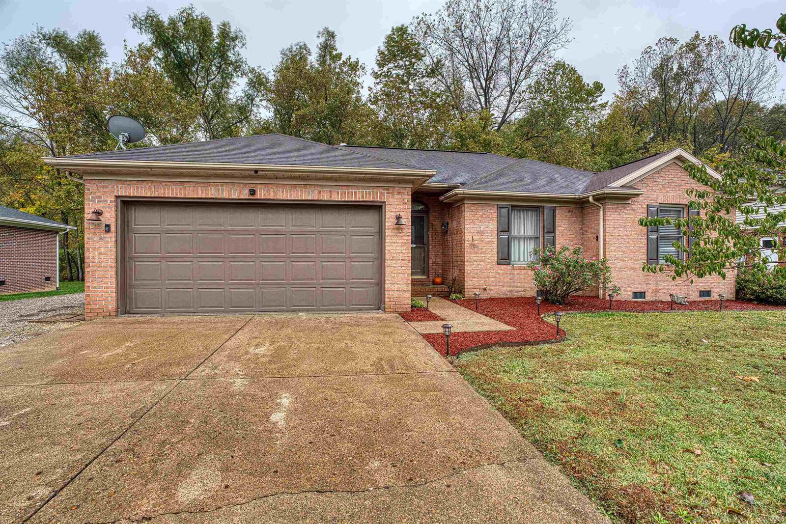 Property Photo:  5610 Whippoorwill Drive  IN 47712