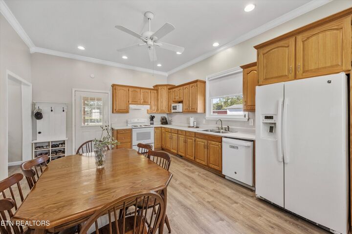 Property Photo:  803 Bell Ave  TN 37771