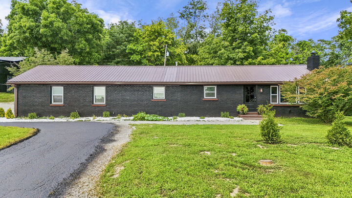 Property Photo:  2640 Fords Mill Road  KY 40383