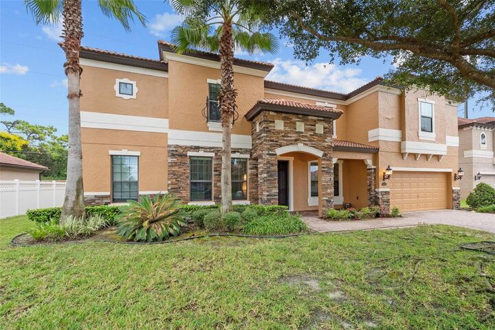 Property Photo:  3046 Falconhill Drive  FL 32712