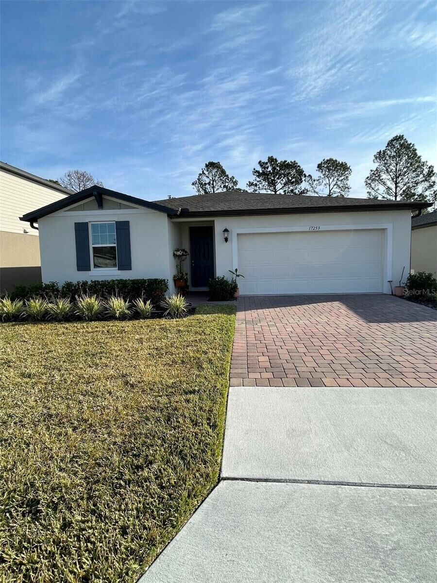 Property Photo:  17253 Cagan Crossings Boulevard  FL 34714