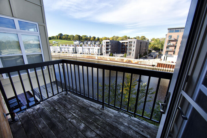 Property Photo:  1915 N Water St 204   53202