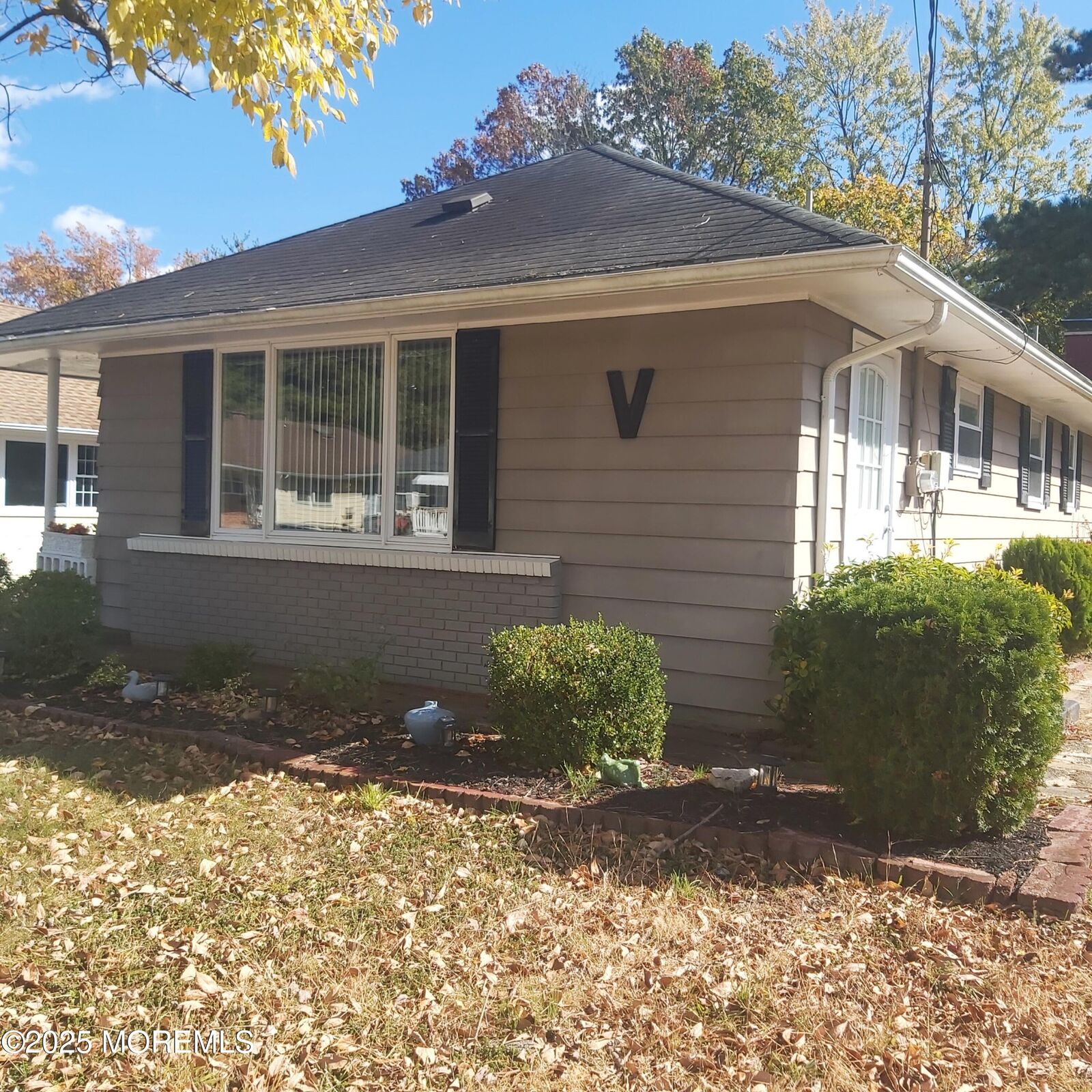 Property Photo:  2217 Mount Hood Lane  NJ 08753 