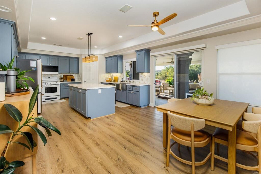 Property Photo:  22544 Tombill Road  CA 92065 