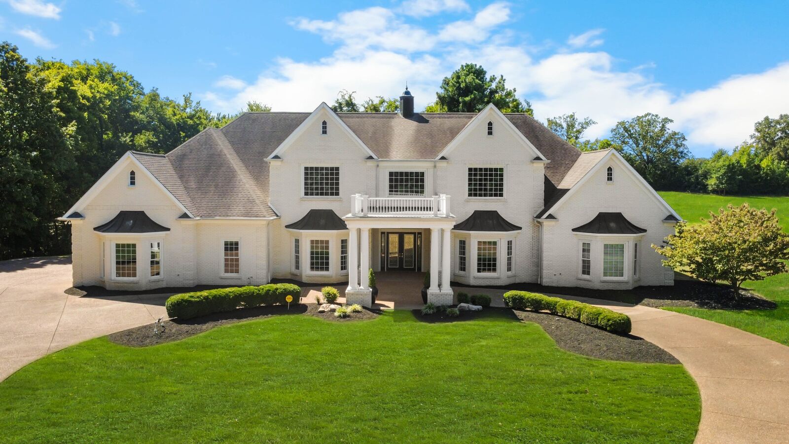 Property Photo:  2360 Memorial Drive Ext  TN 37043