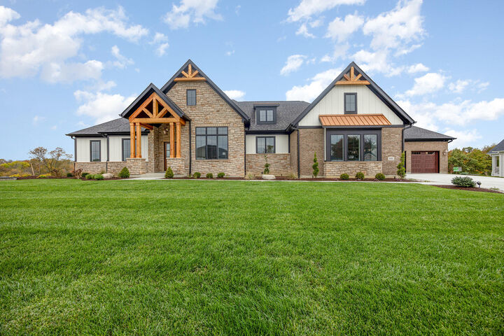 Property Photo:  521 Affirmed Avenue  KY 41091 