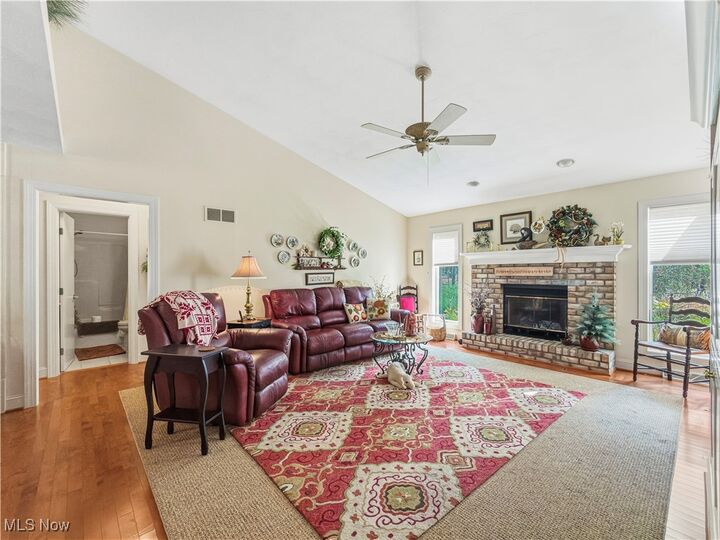 Property Photo:  100 Clearwater Cove S  OH 44515