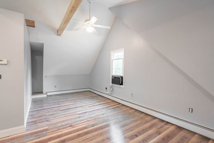 Property Photo:  87 Brookfield Rd 1  MA 01507