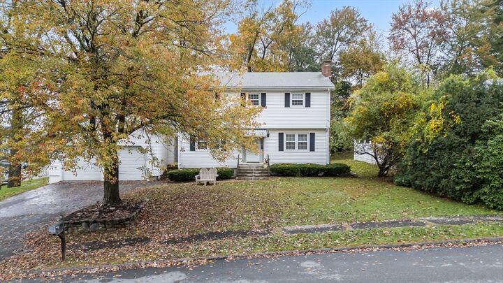 Property Photo:  76 Hillside  MA 01545 