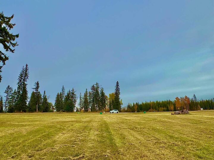 Property Photo: 317 Valley View Drive AB T4T 1A7