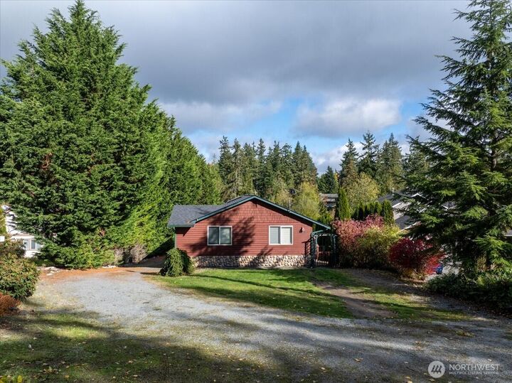 Property Photo: 1577 Silver Fir Drive WA 98282