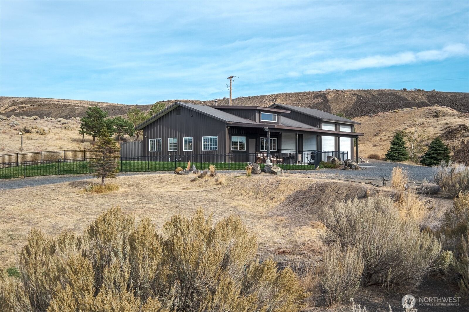 Property Photo:  21489  State Highway 17N  WA 98851