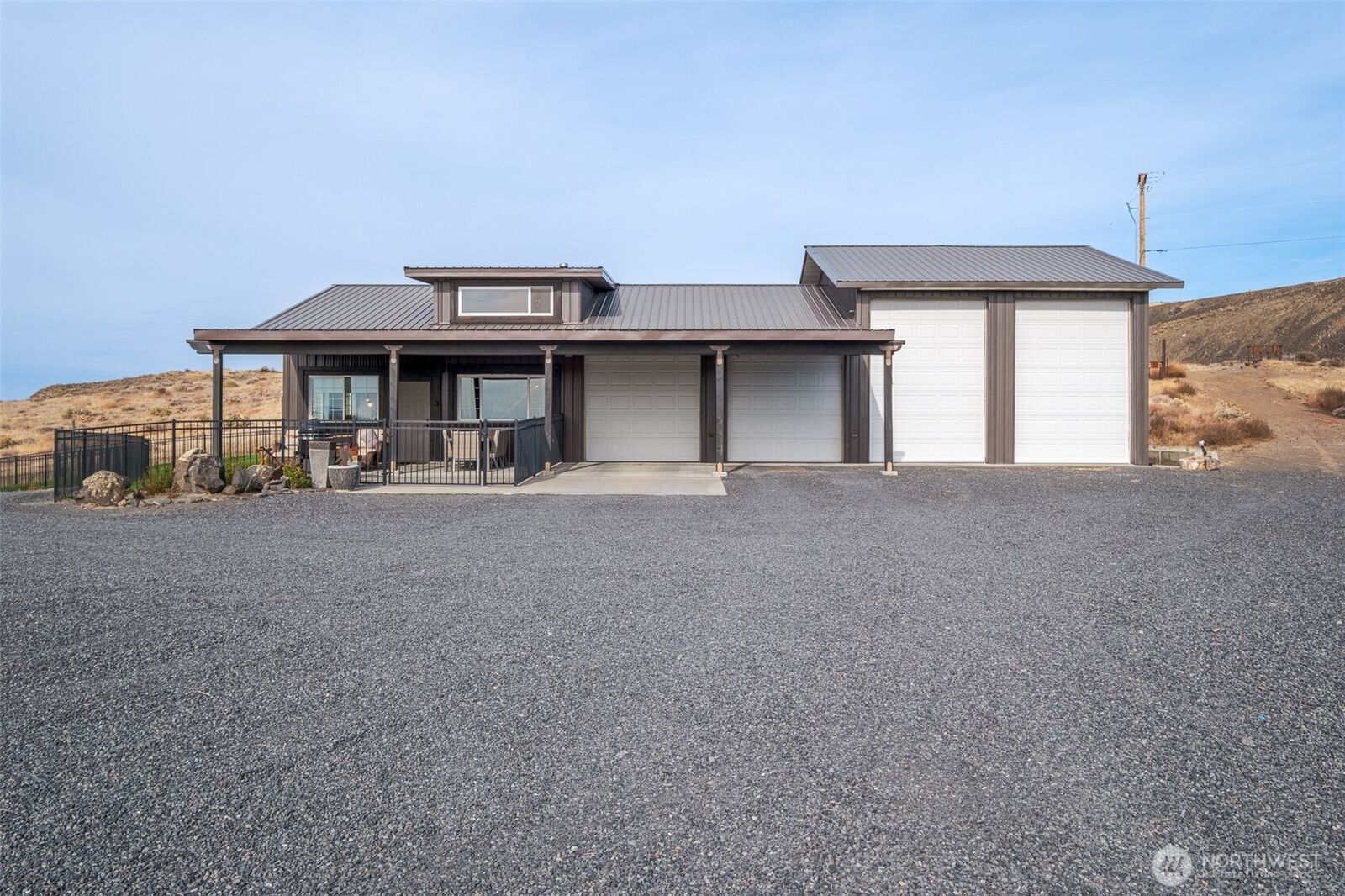 Property Photo:  21489  State Highway 17N  WA 98851 