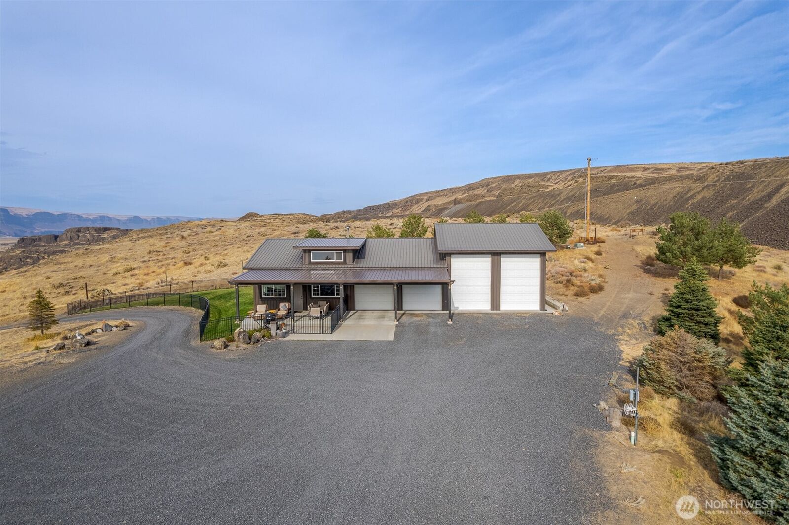 Property Photo:  21489  State Highway 17N  WA 98851 