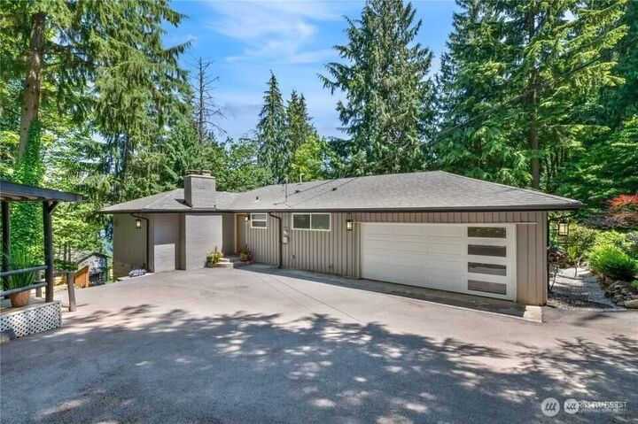 17406 SE 60th Street  Bellevue WA 98006 photo