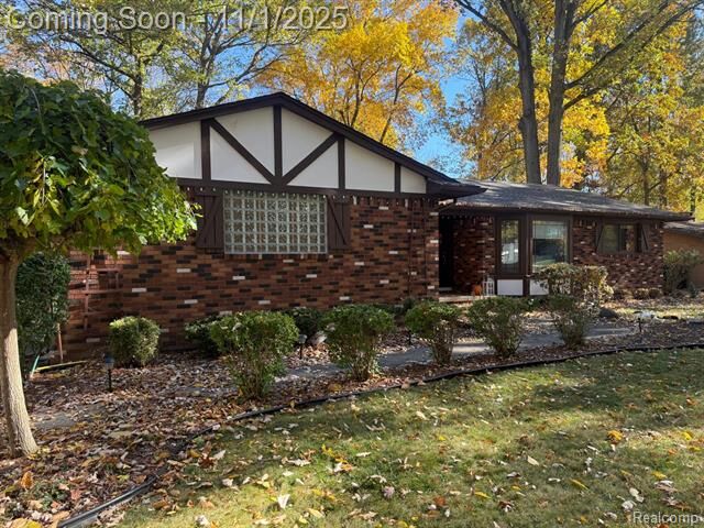 15608 Hidden Lane  Livonia MI 48154 photo